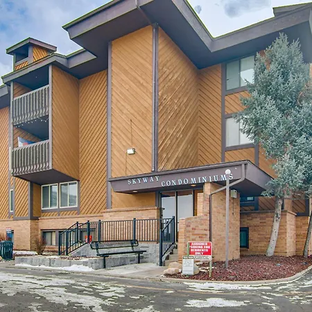 Colorado Springs Condo With Fireplace Near Downtown
